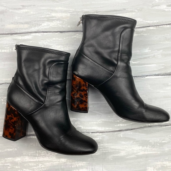 Charles by Charles David Black Chunky Block Heel Boots Trudy Ankle Boot 7.5M - Picture 3 of 16